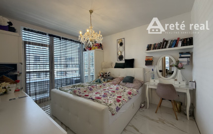 ARETÉ REAL – BYT S PRIESTRANNOU TERASOU A BALKÓNOM, SLNEČNICE