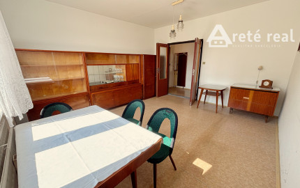 ARETÉ REAL- PONÚKAME NA PREDAJ PRIESTRANNÝ, SLNEČNÝ 1 IZB.BYT S LOGGIOU, PIVNICOU V PEZINKU, SÍDLISKO SEVER