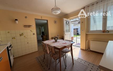 ARETÉ REAL - PREDAJ RODINNÉHO DOMU S GARÁŽOU, SLOVENSKÝ GROB, NOVÁ