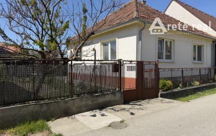 ARETÉ REAL - PREDAJ RODINNÉHO DOMU S GARÁŽOU, SLOVENSKÝ GROB, NOVÁ
