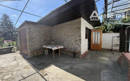 ARETÉ REAL - PREDAJ RODINNÉHO DOMU S GARÁŽOU, SLOVENSKÝ GROB, NOVÁ