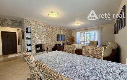 ARETÉ REAL – VKUSNÝ RD SO ZIMNOU ZÁHRADOU, TERASOU A GARÁŽOU, SLOVENSKÝ GROB, MONARI
