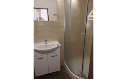 Areté real- Prenájom 2-izbového bytu s parkovacím miestom v centre Pezinka