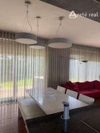 Areté real - Predaj výnimočného autorského bungalovu vo Vinosadoch
