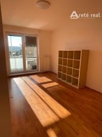Areté real- Predaj výborne riešeného 3-izbového bytu s balkónom v centre mesta Pezinok