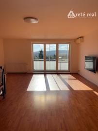 Areté real- Predaj výborne riešeného 3-izbového bytu s balkónom v centre mesta Pezinok