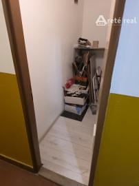 Bývajte v 1,5 izb. byte na Záhradnej ulici+kobka, centrum PK