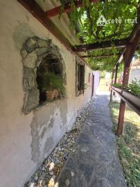 Areté real - Predaj rodinného domu v dobrej lokalite v Modre Kráľovej