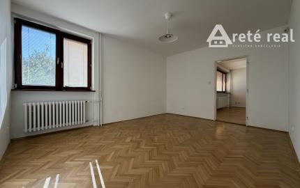 arete.sk - VÝNIMOČNÁ ADRESA NA BÔRIKU – RODINNÉ SÍDLO S MOŽNOSŤOU DVOJGENERAČNÉHO BÝVANIA AJ PODNIKANIA
