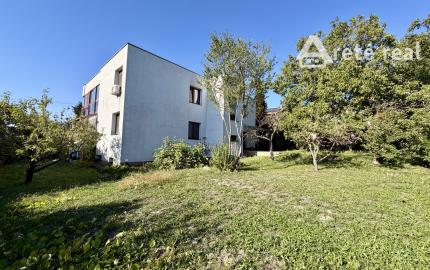 arete.sk - VÝNIMOČNÁ ADRESA NA BÔRIKU – RODINNÉ SÍDLO S MOŽNOSŤOU DVOJGENERAČNÉHO BÝVANIA AJ PODNIKANIA