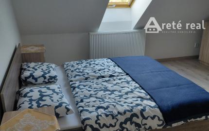 Areté real-prenájom slnečného 3iz. bytu s balkónom v rodinnom dome blízko centra mesta Pezinok