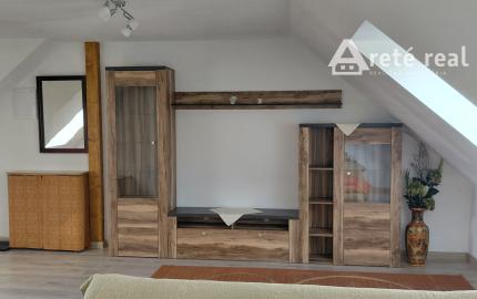 Areté real-prenájom slnečného 3iz. bytu s balkónom v rodinnom dome blízko centra mesta Pezinok