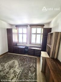 Areté real - Predaj r. dom Modra Kráľová kúsok od zastávky