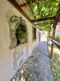 Areté real - Predaj r. dom Modra Kráľová kúsok od zastávky