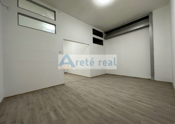 ARETÉ REAL - PRENÁJOM 75 m2 KOMERČNÉHO PRIESTORU V CENTRE, PEZINOK, JESENSKÉHO