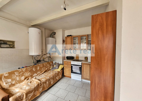 Areté real - Rezervované! Predaj veľmi pekného, zrekonštruovaného rodinného domu  vo výbornej lokalite v Pezinku, ul. Kupeckého