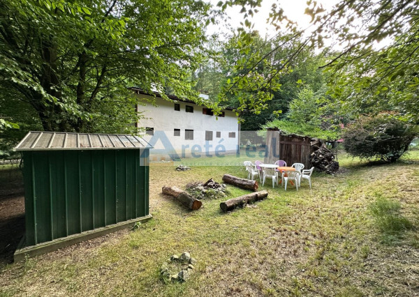 ARETÉ REAL – PREDAJ DVOCH REKREAČNÝCH CHÁT V RADOVEJ ZÁSTAVBE, LIMBACH, MEDVEDIE ÚDOLIE