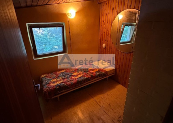 ARETÉ REAL – PREDAJ DVOCH REKREAČNÝCH CHÁT V RADOVEJ ZÁSTAVBE, LIMBACH, MEDVEDIE ÚDOLIE