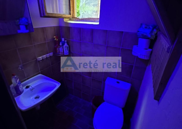 ARETÉ REAL – PREDAJ DVOCH REKREAČNÝCH CHÁT V RADOVEJ ZÁSTAVBE, LIMBACH, MEDVEDIE ÚDOLIE