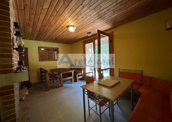 ARETÉ REAL – PREDAJ DVOCH REKREAČNÝCH CHÁT V RADOVEJ ZÁSTAVBE, LIMBACH, MEDVEDIE ÚDOLIE