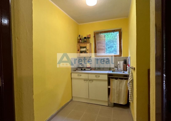 ARETÉ REAL – PREDAJ DVOCH REKREAČNÝCH CHÁT V RADOVEJ ZÁSTAVBE, LIMBACH, MEDVEDIE ÚDOLIE