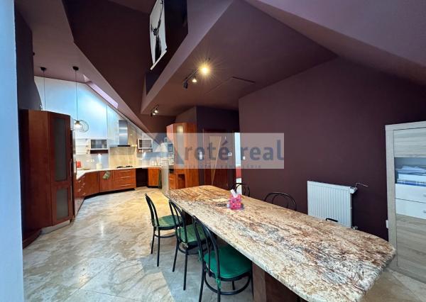 ARETÉ REAL - PREDAJ NÁDHERNÉHO 4-IZBOVÉHO BYTU V CENTRE MESTA, PEZINOK, JESENSKÉHO