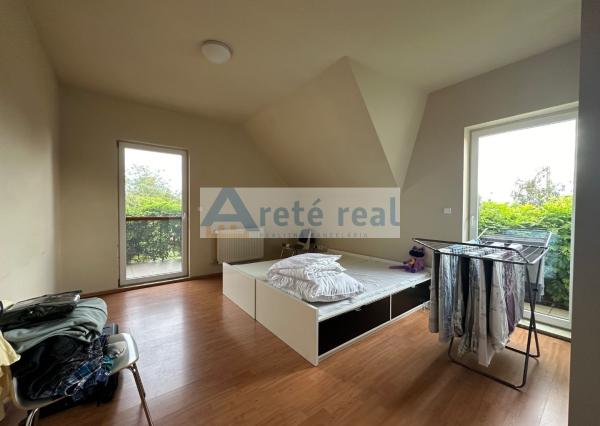 ARETÉ REAL - PREDAJ NÁDHERNÉHO 4-IZBOVÉHO BYTU V CENTRE MESTA, PEZINOK, JESENSKÉHO