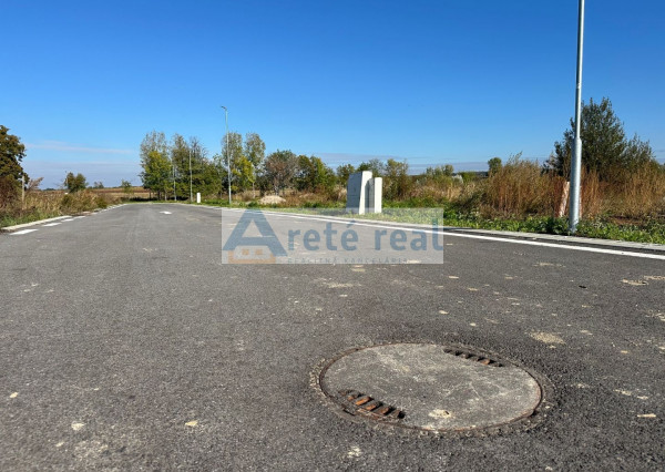 ARETÉ REAL - PRENÁJOM 800 m2 POZEMKU NA KOMERČNÉ ÚČELY, PEZINOK, VINIČIANSKA CESTA, BUSINESS PARK P1