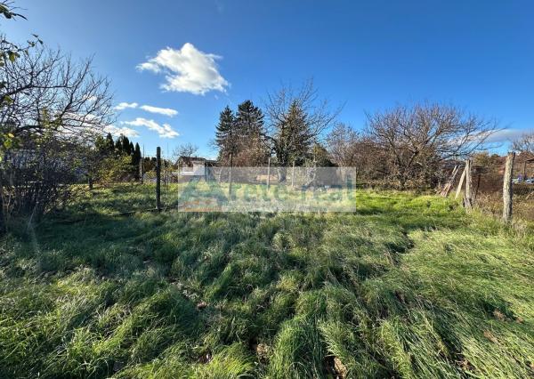ARETÉ REAL - PREDAJ 3 STAVEBNÝCH POZEMKOV, KRÁĽOVÁ PRI SENCI, MALÝ KRMEŠ