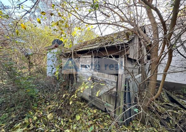 ARETÉ REAL - PREDAJ 3 STAVEBNÝCH POZEMKOV, KRÁĽOVÁ PRI SENCI, MALÝ KRMEŠ