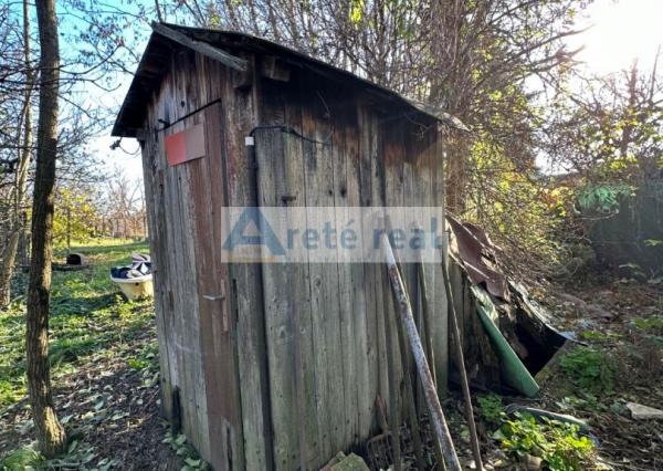 ARETÉ REAL - PREDAJ 3 STAVEBNÝCH POZEMKOV, KRÁĽOVÁ PRI SENCI, MALÝ KRMEŠ