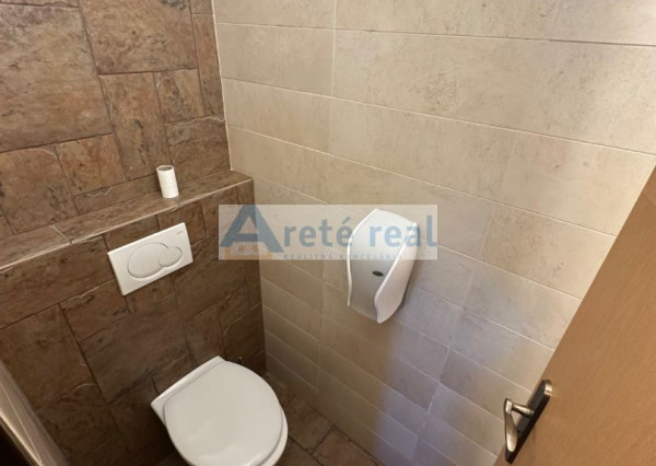 ARETÉ REAL – PREDAJ KOMERČNEJ BUDOVY V CENTRE MESTA, PEZINOK, HRNČIARSKA