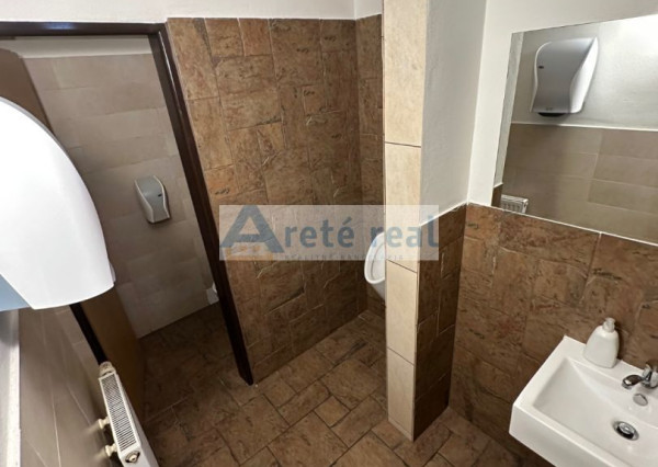 ARETÉ REAL – PREDAJ KOMERČNEJ BUDOVY V CENTRE MESTA, PEZINOK, HRNČIARSKA