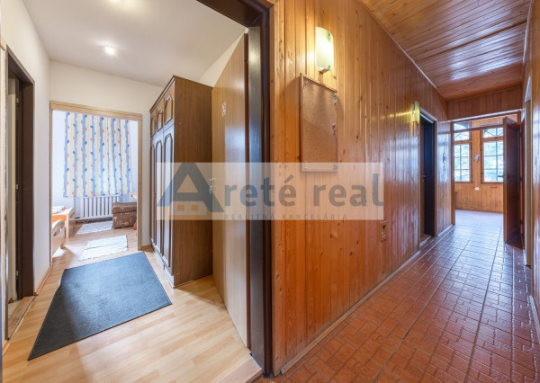 ARETÉ REAL – PREDAJ BUDOVY NA ŠPORTOVÉ A REKREAČNÉ ÚČELY S TROMA CHATKAMI, MODRA, HARMÓNIA