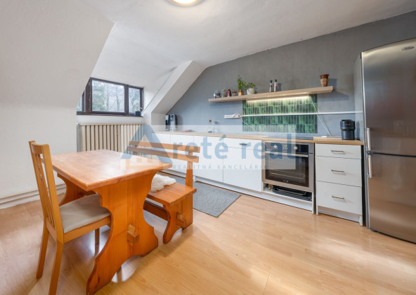 ARETÉ REAL – PREDAJ BUDOVY NA ŠPORTOVÉ A REKREAČNÉ ÚČELY S TROMA CHATKAMI, MODRA, HARMÓNIA