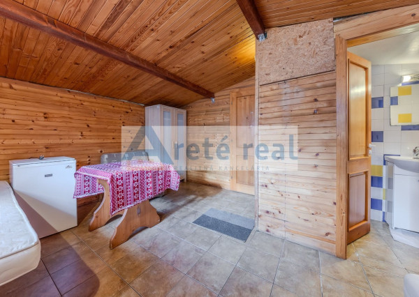 ARETÉ REAL – PREDAJ BUDOVY NA ŠPORTOVÉ A REKREAČNÉ ÚČELY S TROMA CHATKAMI, MODRA, HARMÓNIA