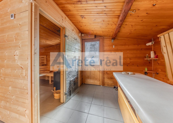 ARETÉ REAL – PREDAJ BUDOVY NA ŠPORTOVÉ A REKREAČNÉ ÚČELY S TROMA CHATKAMI, MODRA, HARMÓNIA