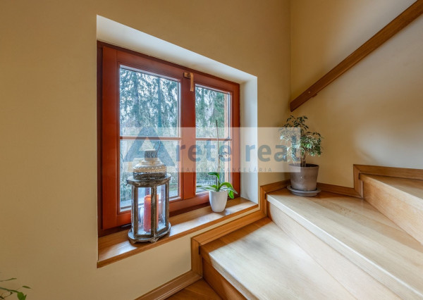 ARETÉ REAL – PREDAJ BUDOVY NA ŠPORTOVÉ A REKREAČNÉ ÚČELY S TROMA CHATKAMI, MODRA, HARMÓNIA