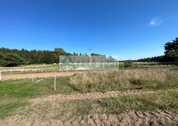 ARETÉ REAL - PREDAJ 5,6 ha POZEMKU NA VÝROBU A SKLADY, LAKŠÁRSKA NOVÁ VES