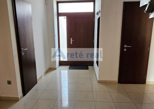 Areté real - Predaj samostatne stojaceho rodinného domu v pokojnej tichej lokalite v obci Nová Dedinka