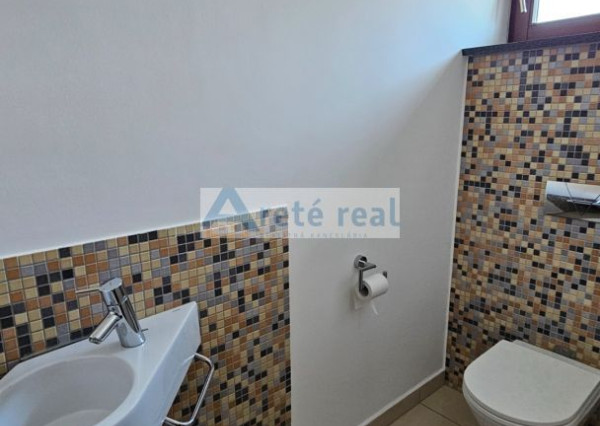 Areté real - Predaj samostatne stojaceho rodinného domu v pokojnej tichej lokalite v obci Nová Dedinka