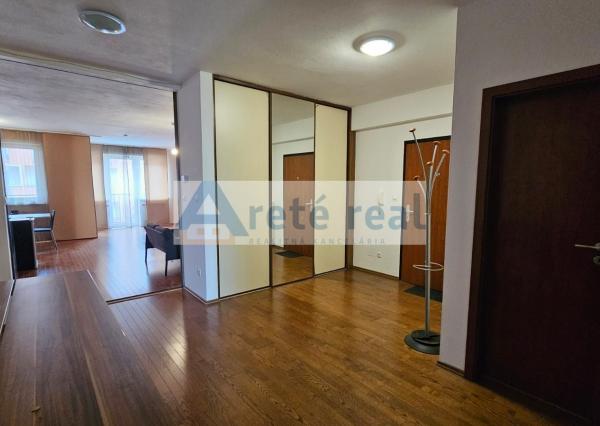 Areté real - Rezervovane! Prenájom veľmi pekného, priestranného 3-izbového bytu s 2 loggiami a garážou, Pezinok, ul. Dona Sandtnera