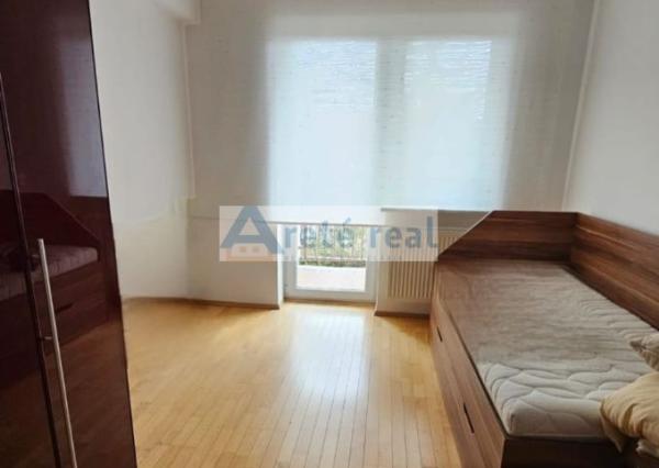 Areté real - Rezervovane! Prenájom veľmi pekného, priestranného 3-izbového bytu s 2 loggiami a garážou, Pezinok, ul. Dona Sandtnera