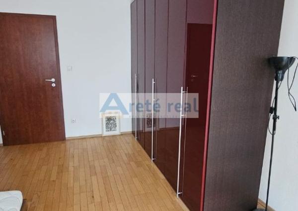 Areté real - Rezervovane! Prenájom veľmi pekného, priestranného 3-izbového bytu s 2 loggiami a garážou, Pezinok, ul. Dona Sandtnera