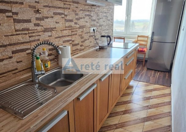 Areté real - Prenájom veľmi pekného, priestranného 2-izbového bytu s  loggiou, Malacky, ul. D. Skuteckého