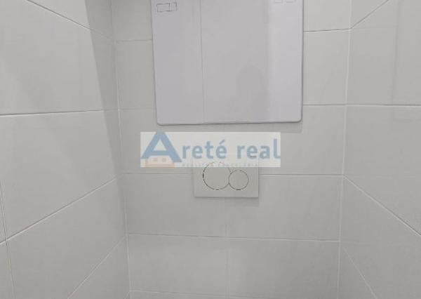 Areté real - Rezervovane! Predaj veľmi pekného, výborne dispozične riešeného, zrekonštruovaného 2-izbového bytu s balkónom v centre Pezinka, ul. Záhradná