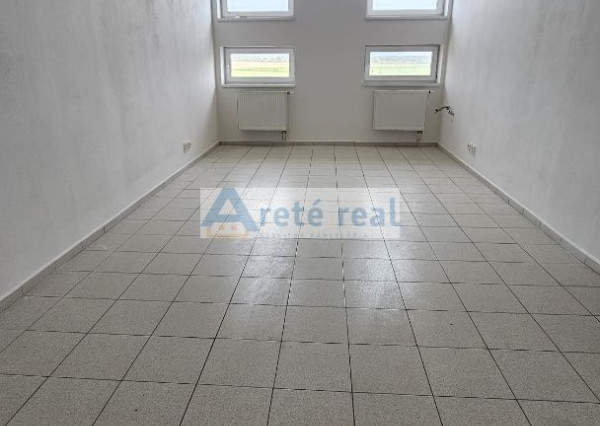 Areté real - Prenájom prevádzkových priestorov s parkovacím miestom vo výborne dostupnej lokalite v Pezinku, Šenkvická cesta, GAS CENTRUM