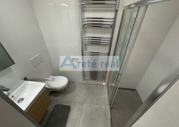 ARETÉ REAL – PREDAJ RODINNÉHO DOMU S NEBYTOVÝMI  BUDOVAMI KONČIACIMI NÁDÁHERNOU ZÁHRADOU A MESTSKÝMI HRADBAMI V CENTRE MODRY, ŠTÚROVA