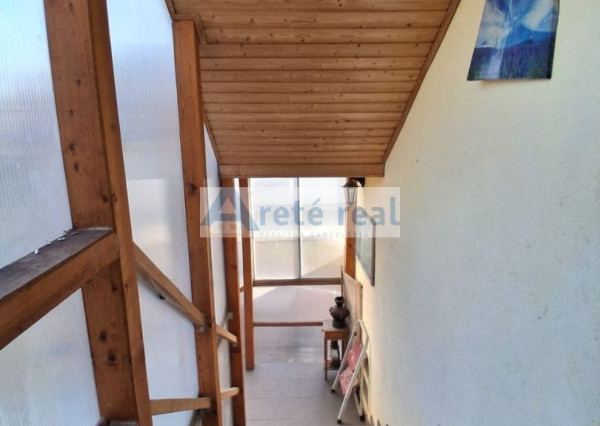 Areté real - Zľava! Predaj dvojgeneračného rodinného domu vhodného aj na podnikanie spojeného s bývaním v strategickej lokalite s prístupom priamo z hlavnej cesty v obci Viničné,