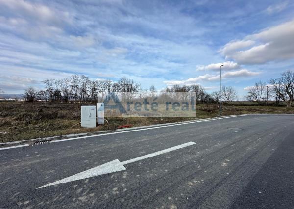 ARETÉ REAL - PREDAJ 2546 M2 POZEMKU V I. ETAPE BUSINESS PARKU P1, PEZINOK, VINIČIANSKA CESTA